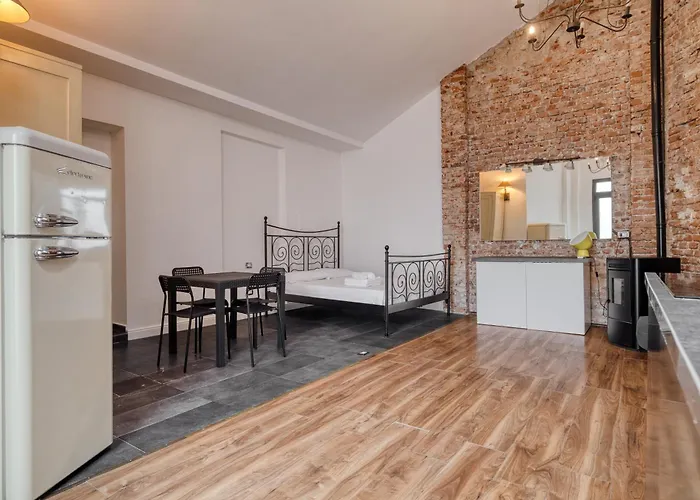 - Loft Industrial Chic 밀라노